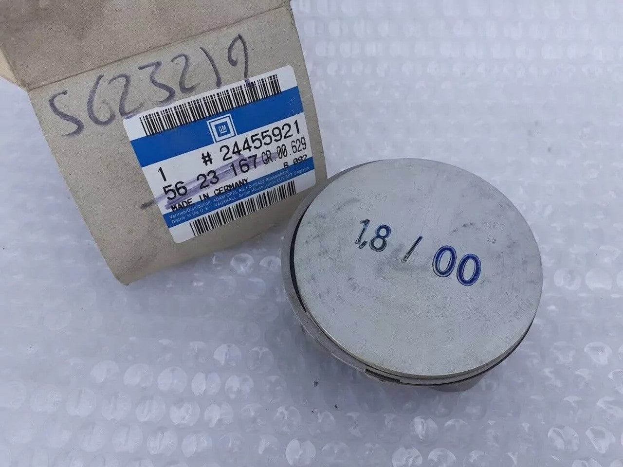 Piston fits Opel Vauxhall Z18XE 80.50mm Bore 55353395 Genuine View Upper