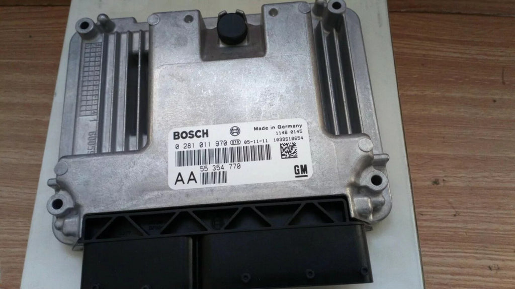 ECU fits Saab 9-3 9440 Z19DT Z19DTH 55354770 Genuine View Rear
