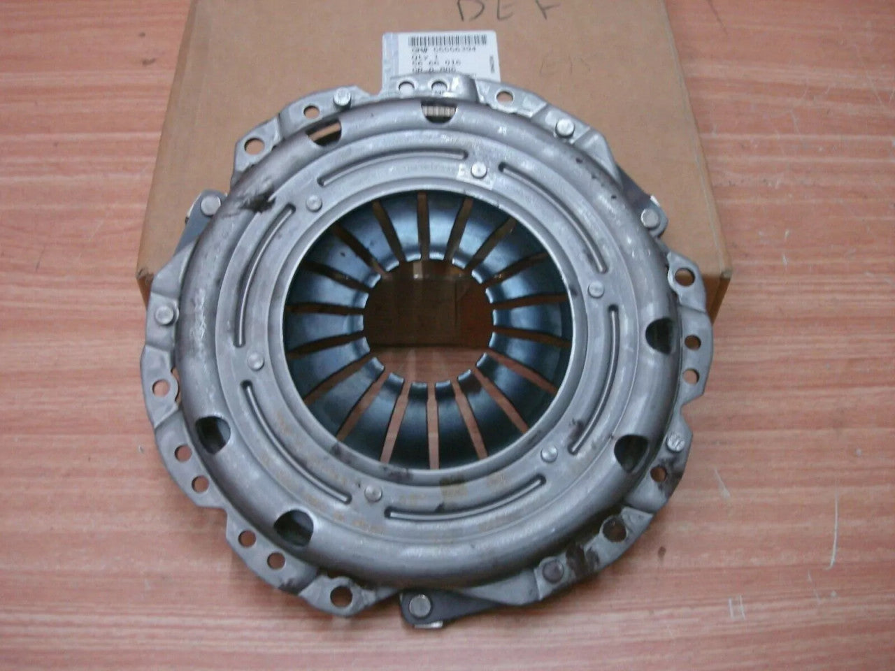 Pressure Plate fits Opel Vauxhall Corsa C Astra G H Meriva Y17DT Y17DTL Genuine 55556394 View Front
