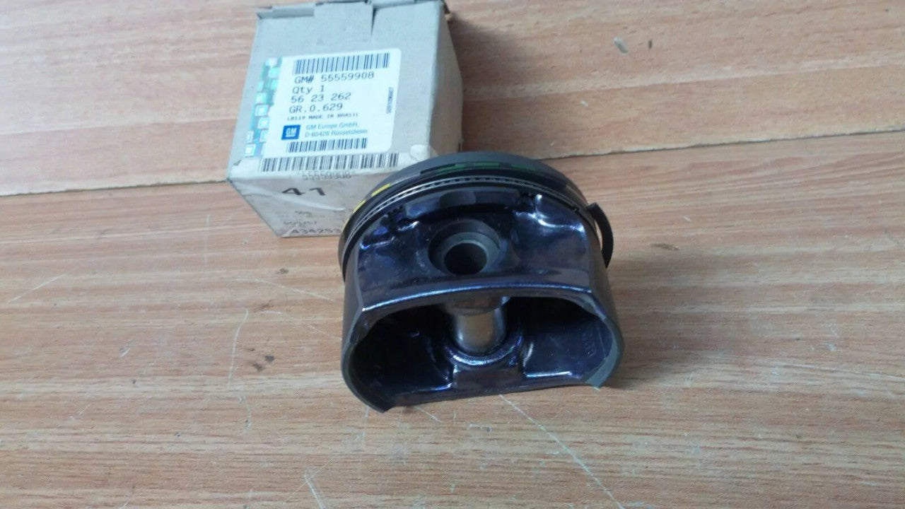 Piston fits Opel Vauxhall Z14XEL Z14XEP +0.50mm Oversize 55559908 Genuine View Rear