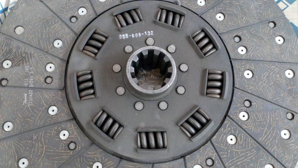 Clutch Disc fits Volvo Bus Truck 420mm 10 Teeth 5608132 View Left