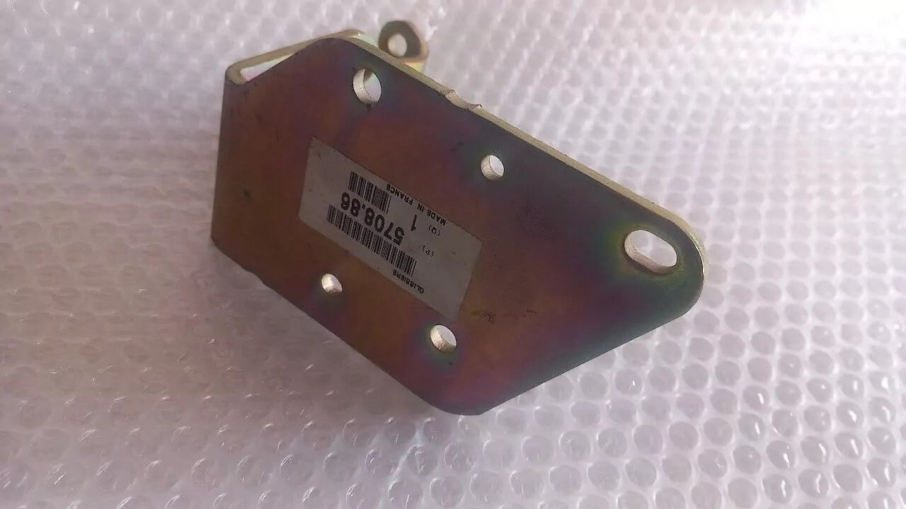 Alternator Bracket fits Peugeot 106 Partner Citroen Saxo Berlingo 570886 Genuine View Front