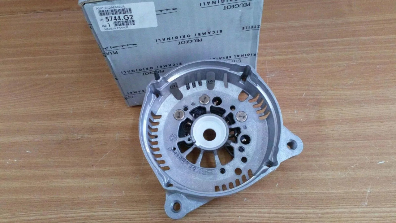 Alternator Rectifier fits Peugeot 307 Boxer 2 Citroen Relay Jumpy 577G2 Genuine 5744G2 View Rear