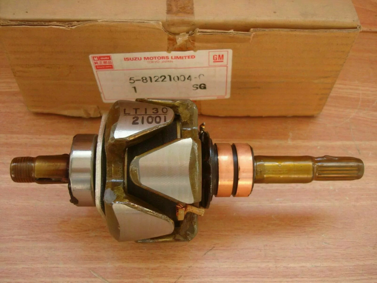 Generator Rotor fits Isuzu Pickup KBD Faster Chevrolet LUV 1979- C240 Genuine 5812210040 View Front