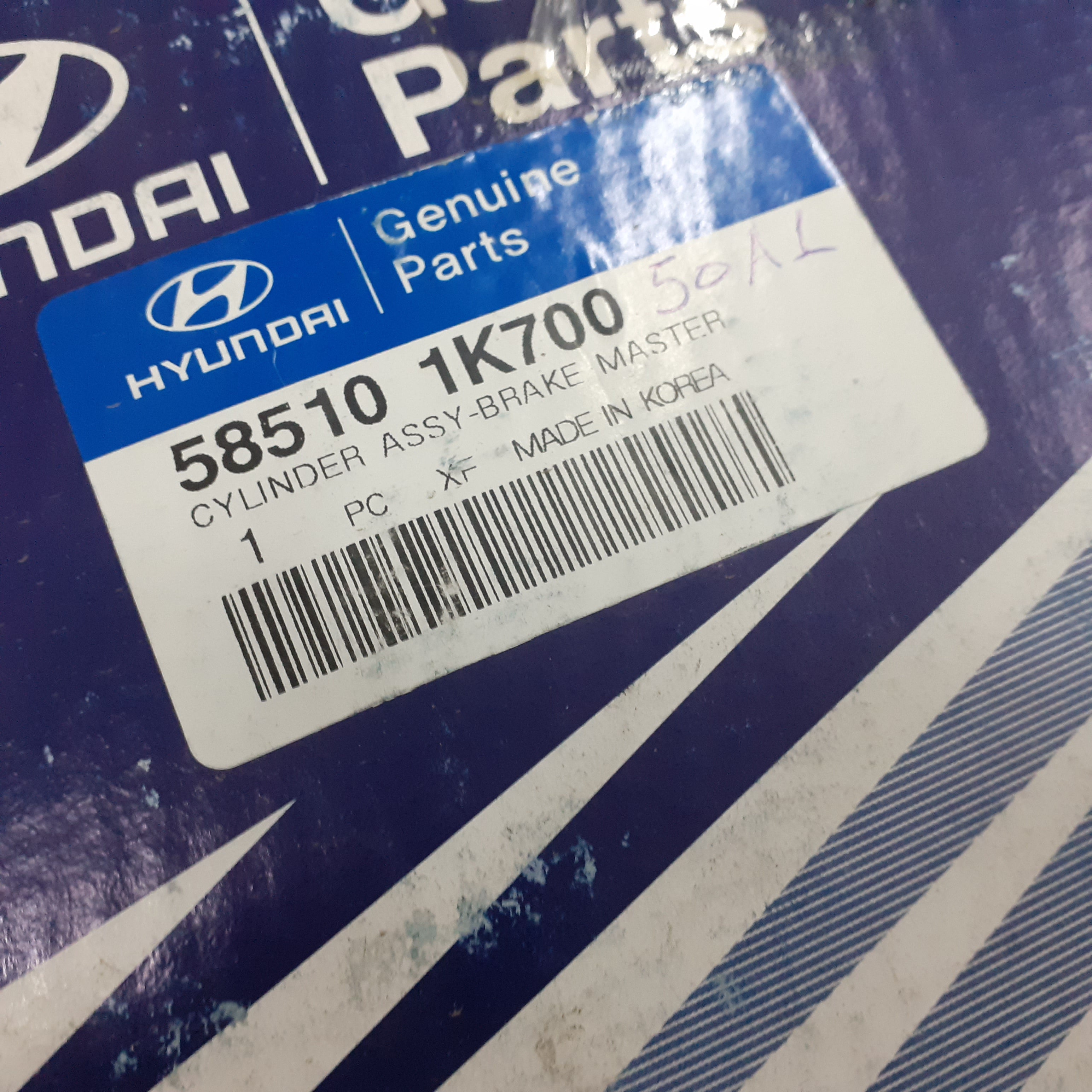 Brake Master Cylinder Assembly fits Hyundai I 20 Kia Venga 58510-1K700 Genuine View Box