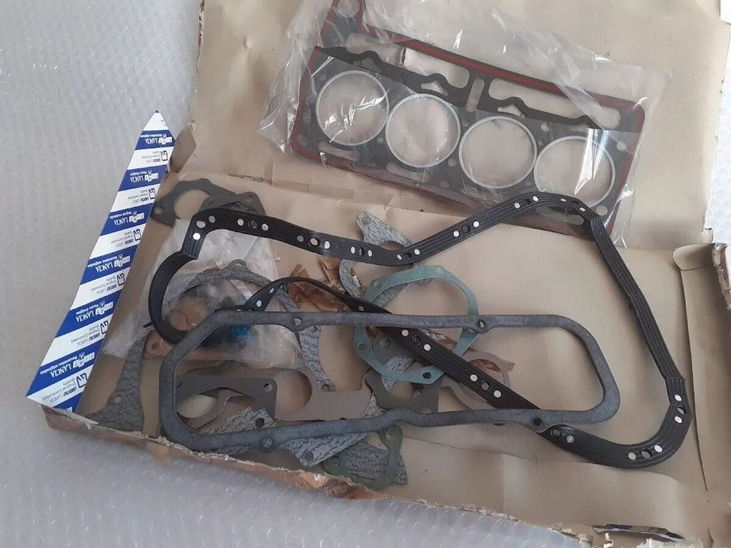 Full Set Gasket kit fits Fiat Panda 4x2 Uno 900cc 5891902 Genuine View Front