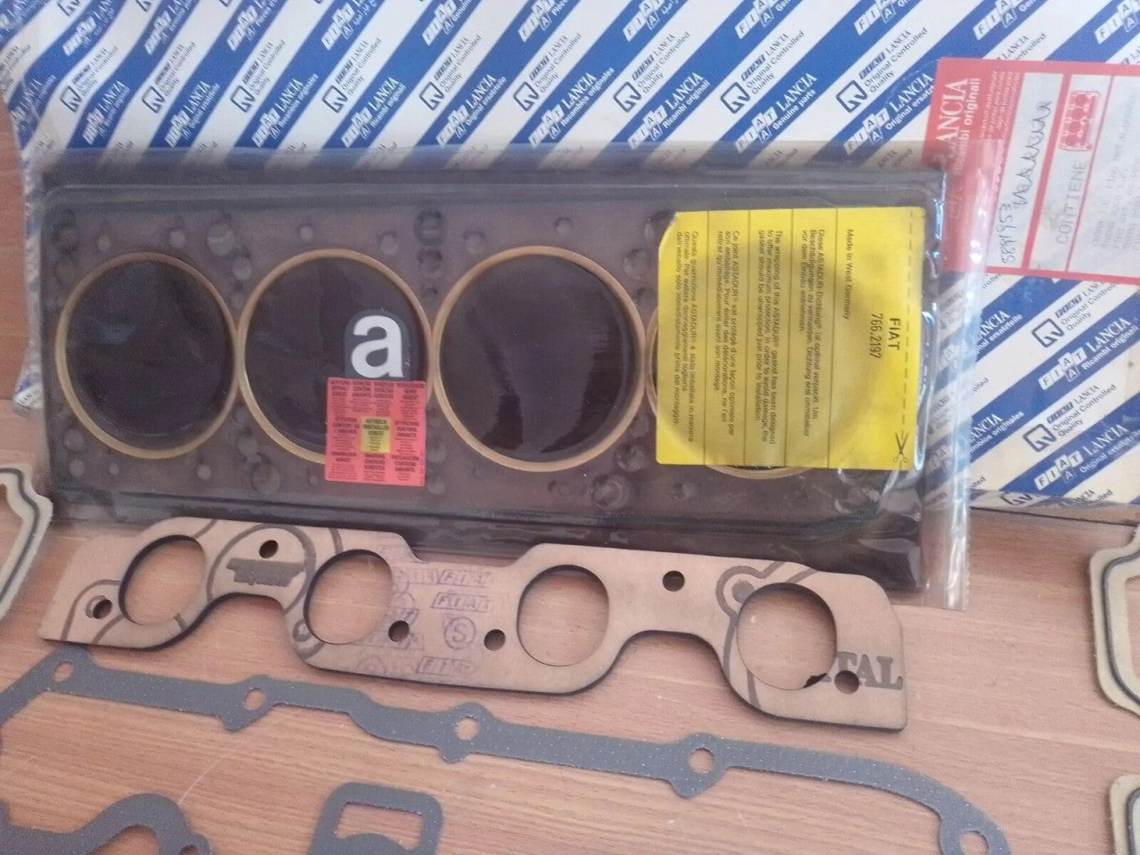 Head Set Gaskets Kit fits Fiat Croma Lancia Thema 2.0 IE 5882328 Genuine 5891953 View Rear