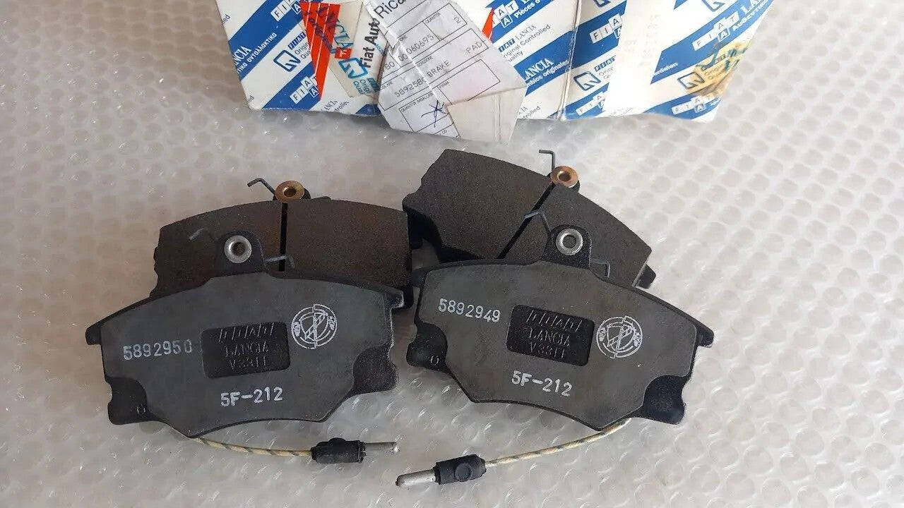 Brake Pads Set Front fits Lancia Delta 4WD 5892580 Genuine View Front