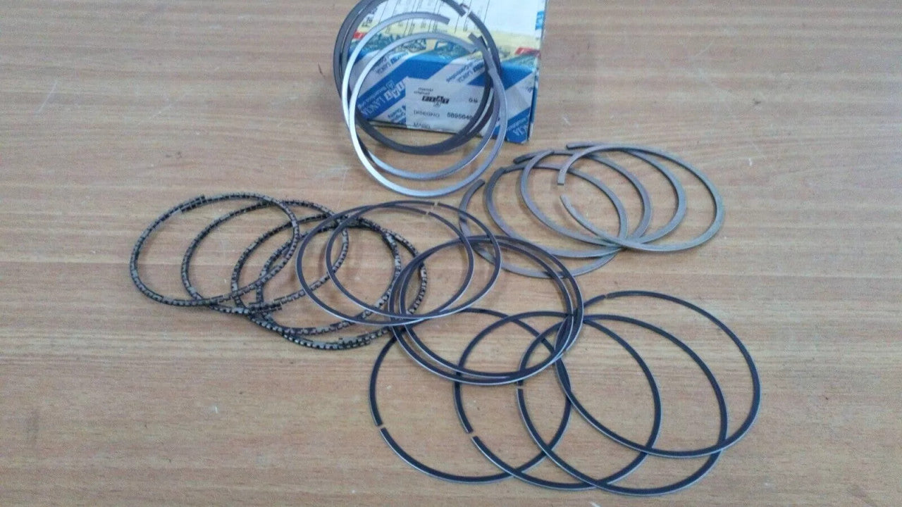 Piston Rings Set fits Fiat Brava Bravo Marea Lancia Y STD 5895649 Genuine View Front