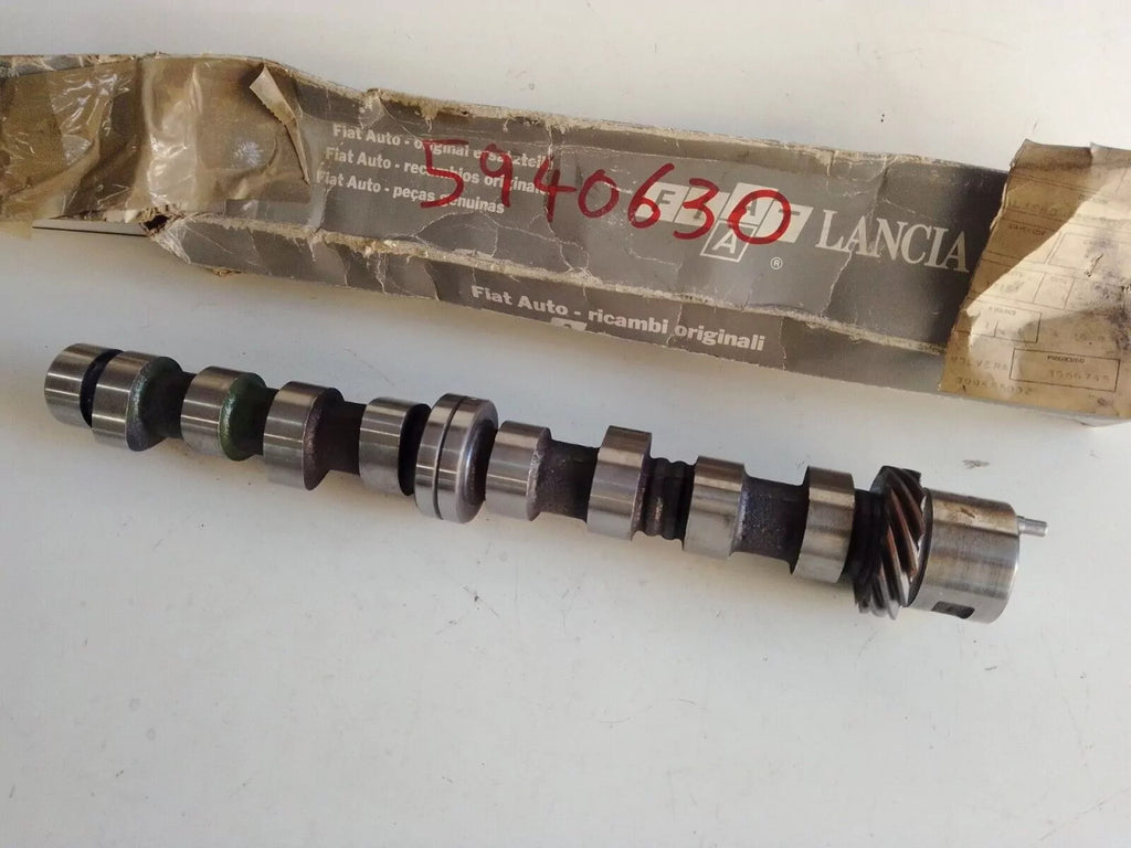 Camshaft fits Fiat Panda Uno 5940630 Genuine View Front