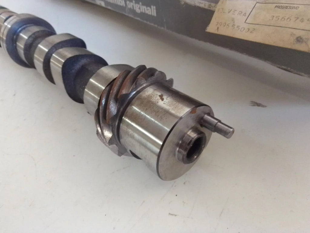 Camshaft fits Fiat Panda Uno 5940630 Genuine View Rear