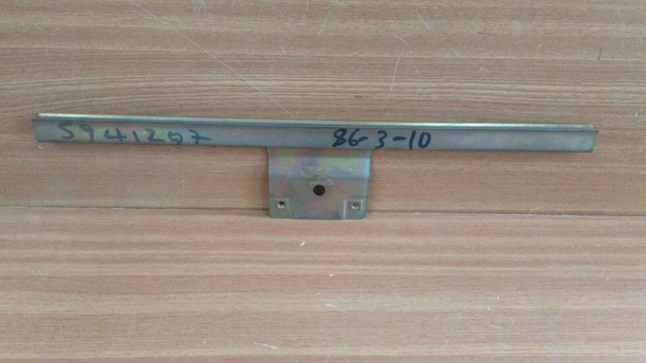 Window Bracket Front Left or Right fits Fiat Uno Fiorino 5941207 Genuine View Front