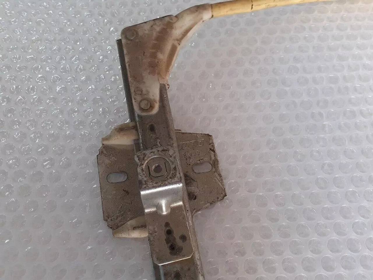 Window Regulator Front Left fits Fiat Uno Mille Duna Elba 5942950 Genuine View Upper