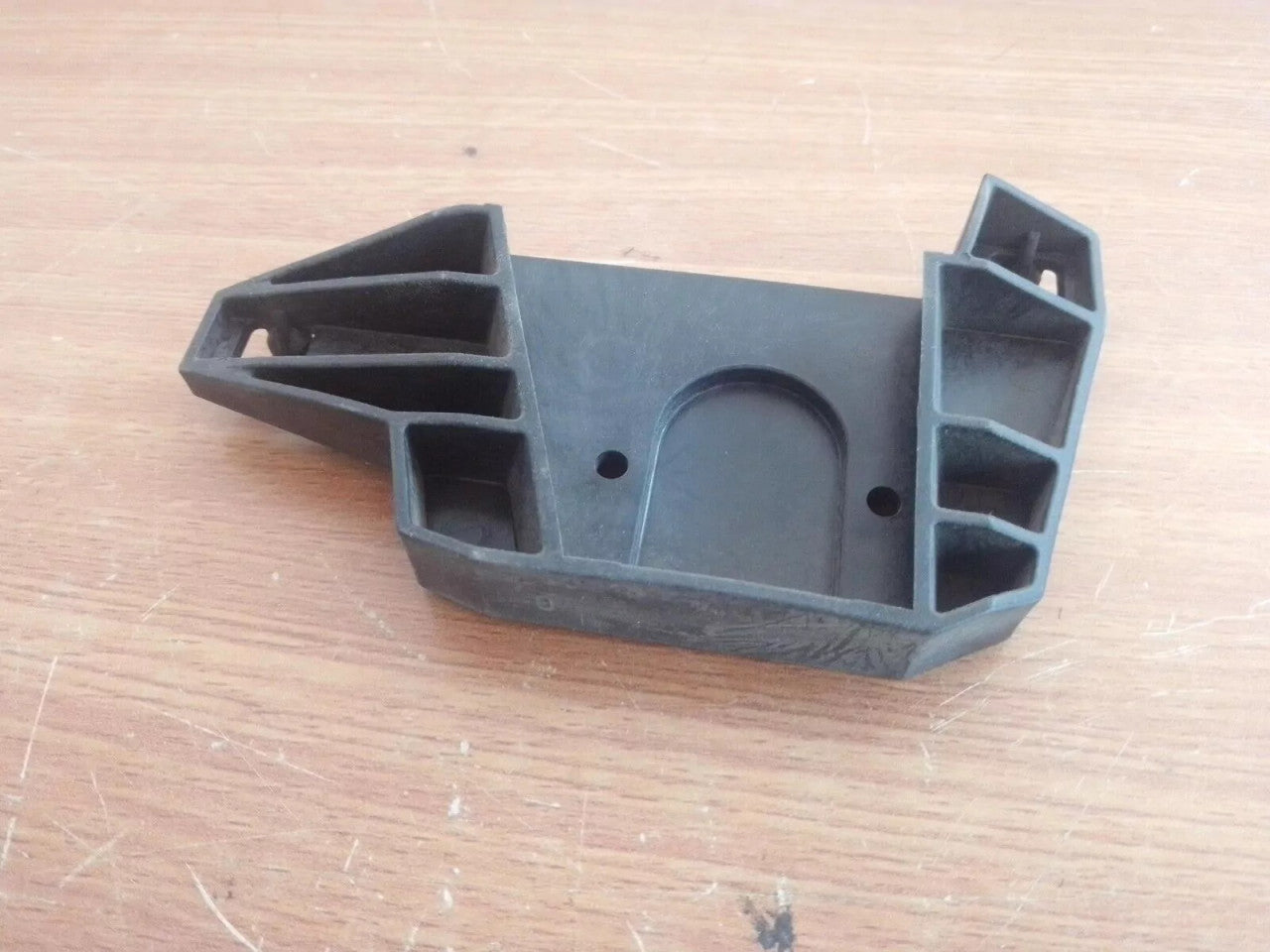 Wipers Tank Reservoir Bracket fits Fiat 127 5946556 Genuine View Front