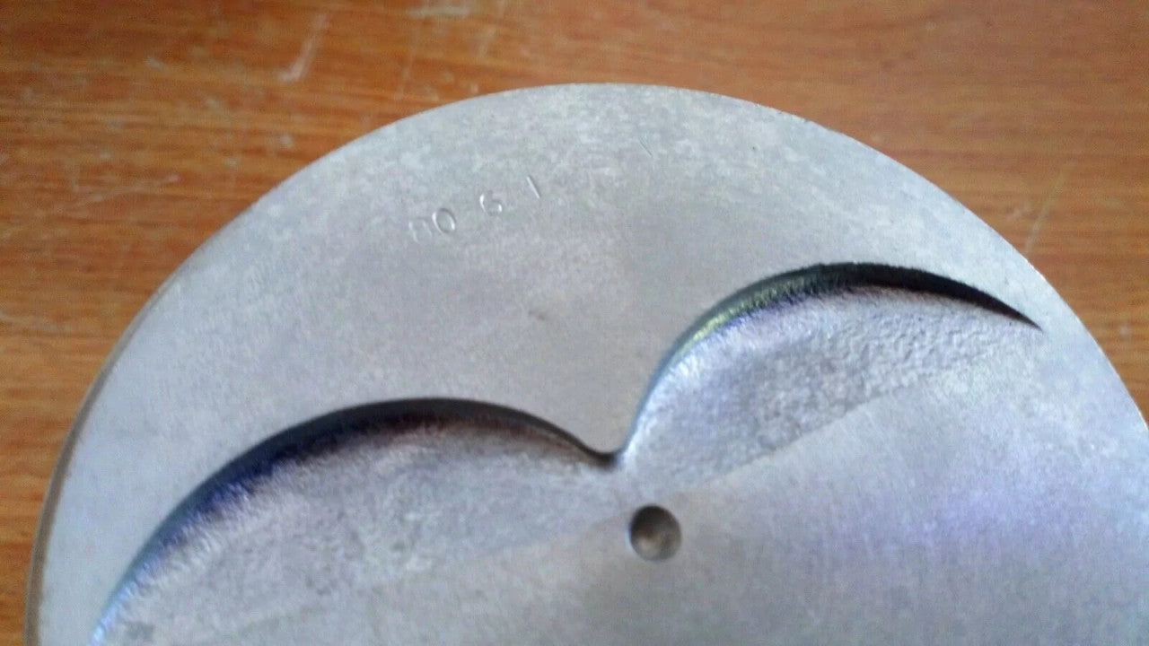 4x Pistons fits Fiat 128 Special Coupe 3P 1116cc Uno 55 Ritmo 60 80.60mm Bore 5949028D View Right