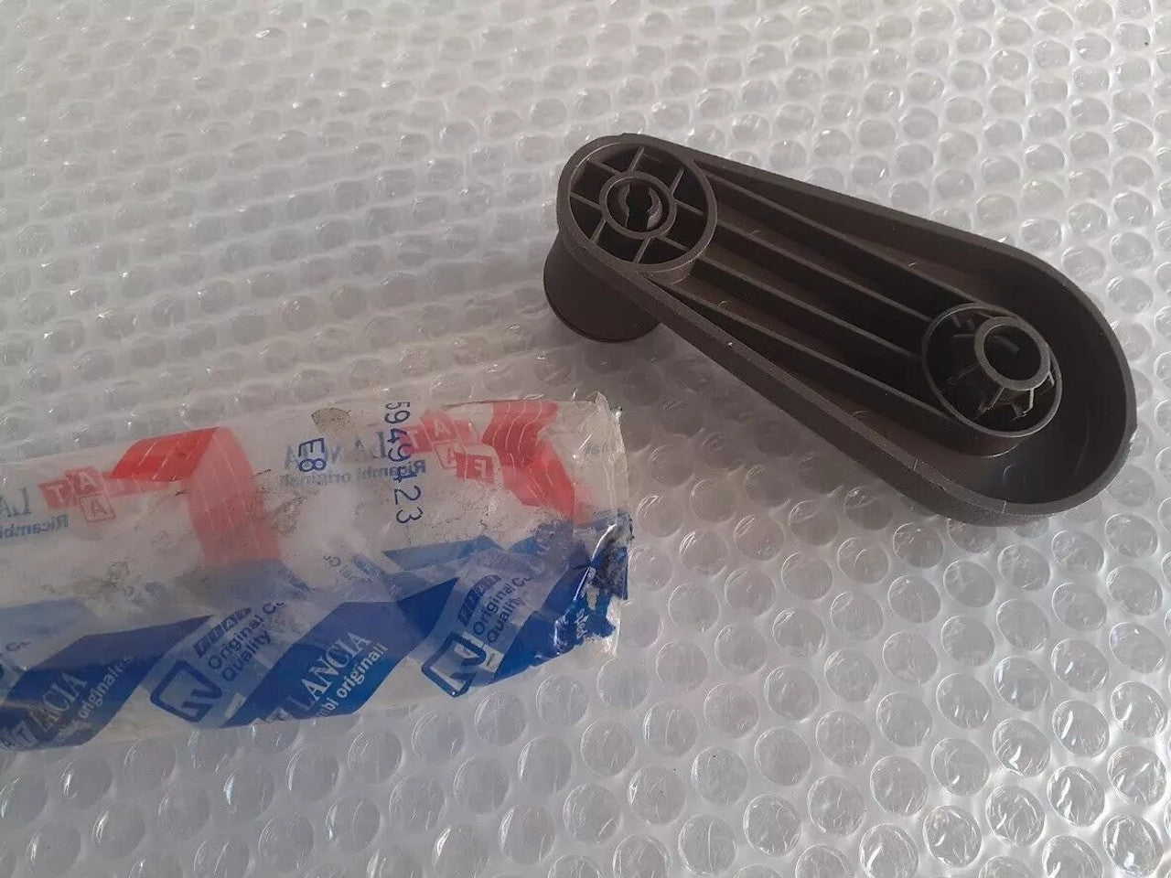 Window Crank fits Fiat 131 5949423 Genuine View Rear