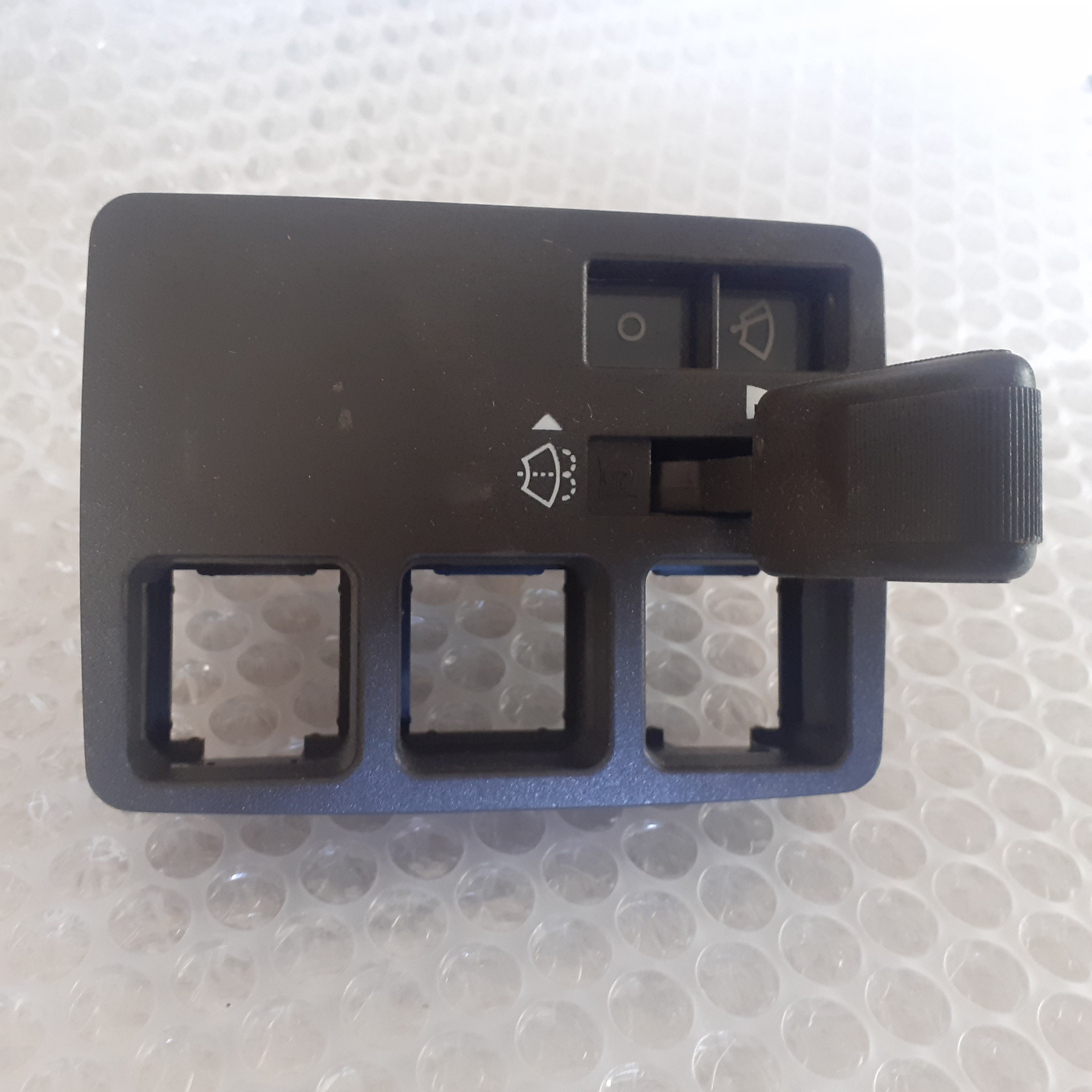 Wipers Switch Brown fits Fiat Uno 5952058 Genuine View Front
