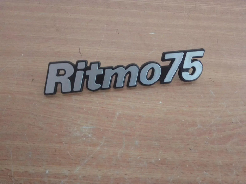 Emblem Ritmo 75 fits Fiat Ritmo 5952349 Genuine View Front