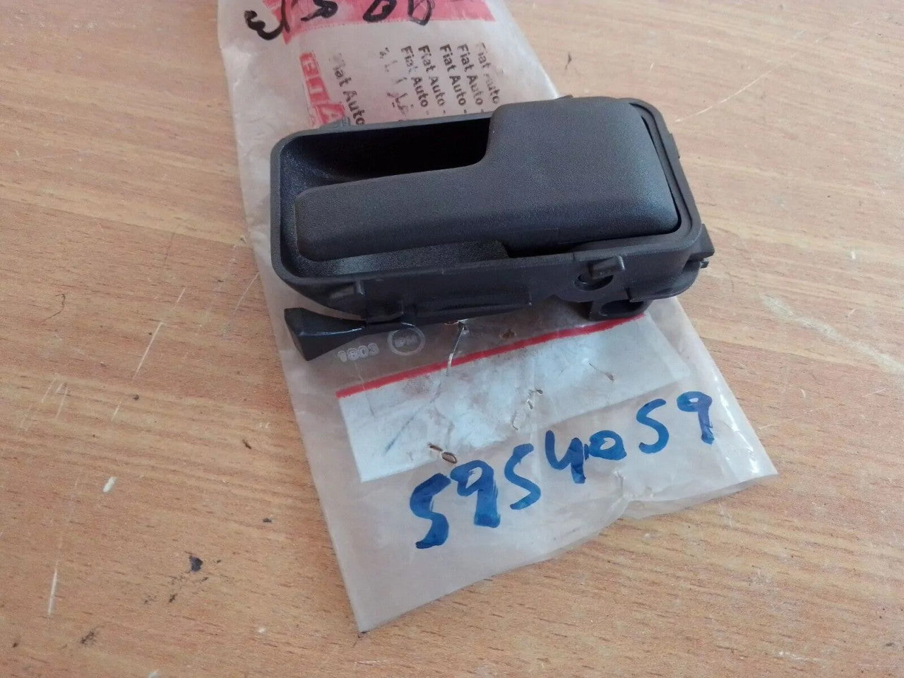 Interior Door Handle Front Rear Right fits Fiat Uno 5954059 Genuine View Front