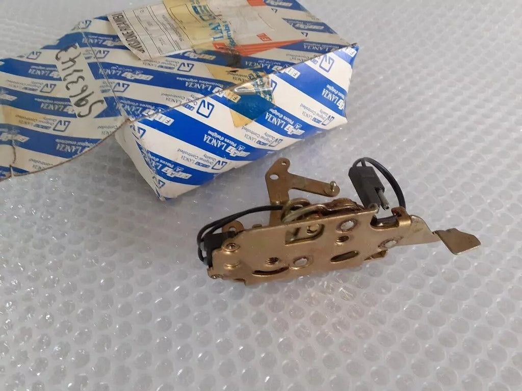 Front Door Lock Left fits Fiat Uno 5 Door 5963343 Genuine View Rear