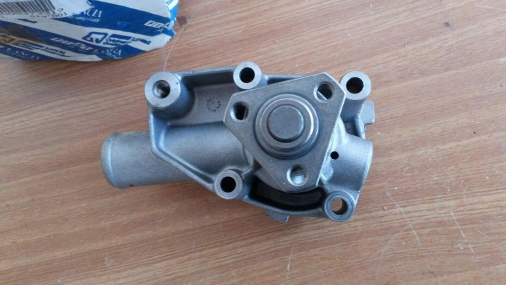 Water Pump fits Fiat Croma 5973319 Genuine View Rear
