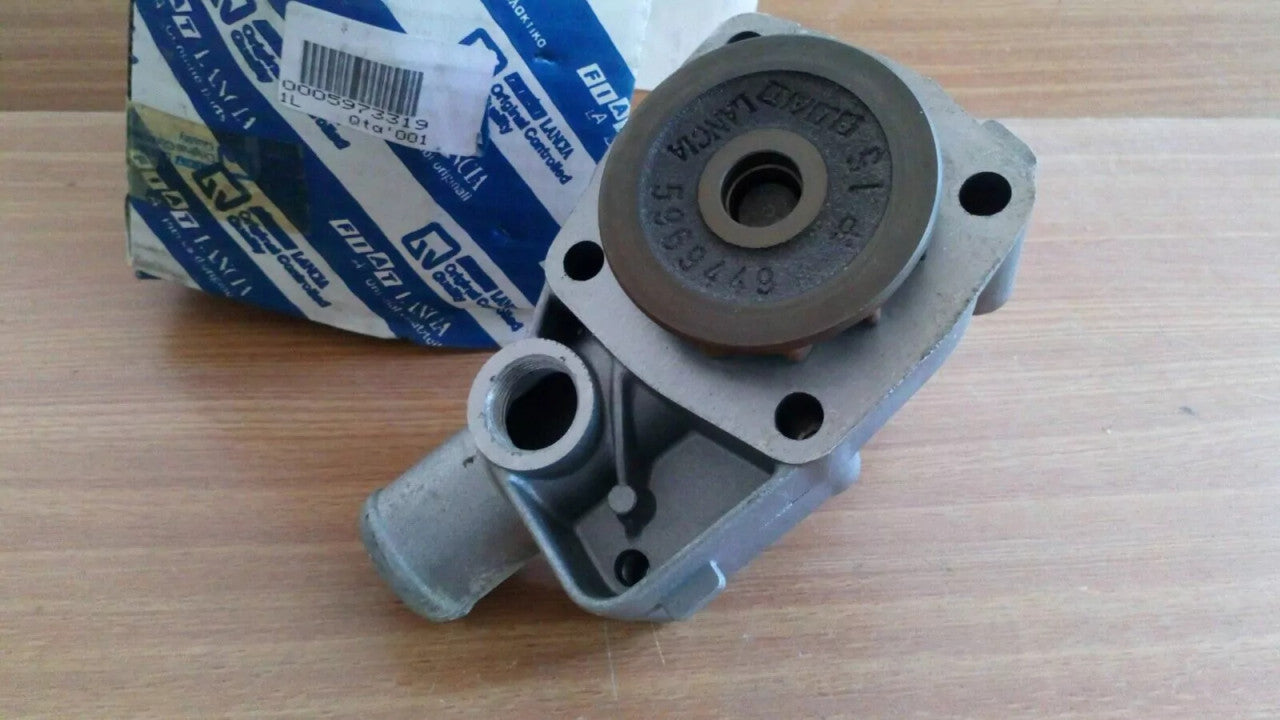 Water Pump fits Fiat Croma 5973319 Genuine View Right