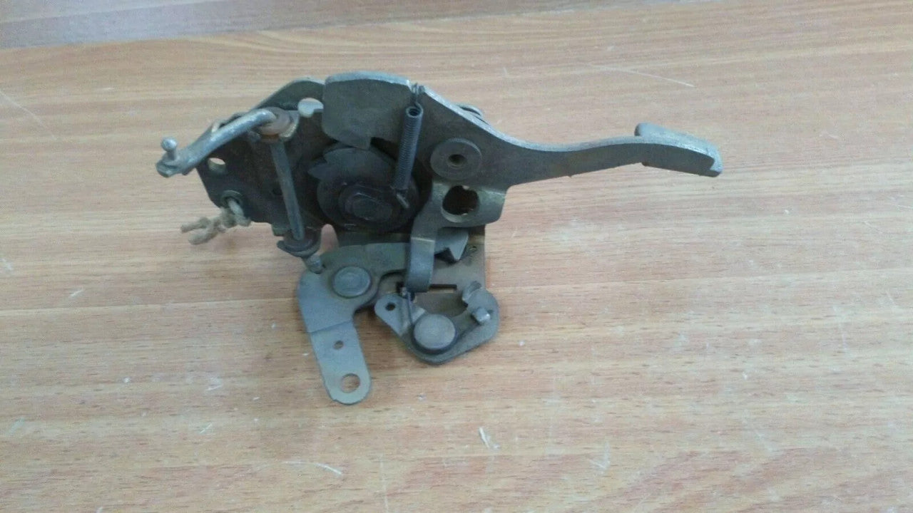 Door Lock Front Right fits Fiat Ritmo Regata 5979967 Genuine View Rear
