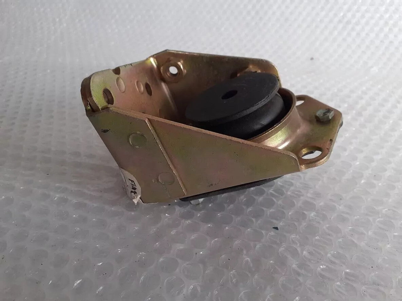 Engine Mount Rear fits Fiat Uno 5981974 Genuine View Left