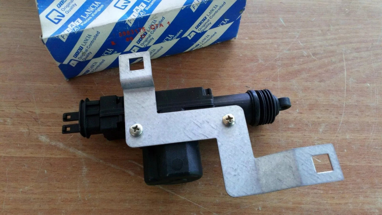 Electric Motor Central Locking fits Fiat Regata 5983175 Genuine View Rear