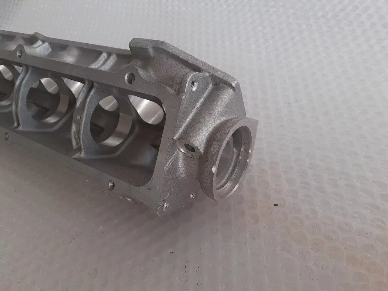Camshaft Cylinder Head fits Fiat Uno Turbo Fiorino Lancia Delta 5984843 Genuine View Lower