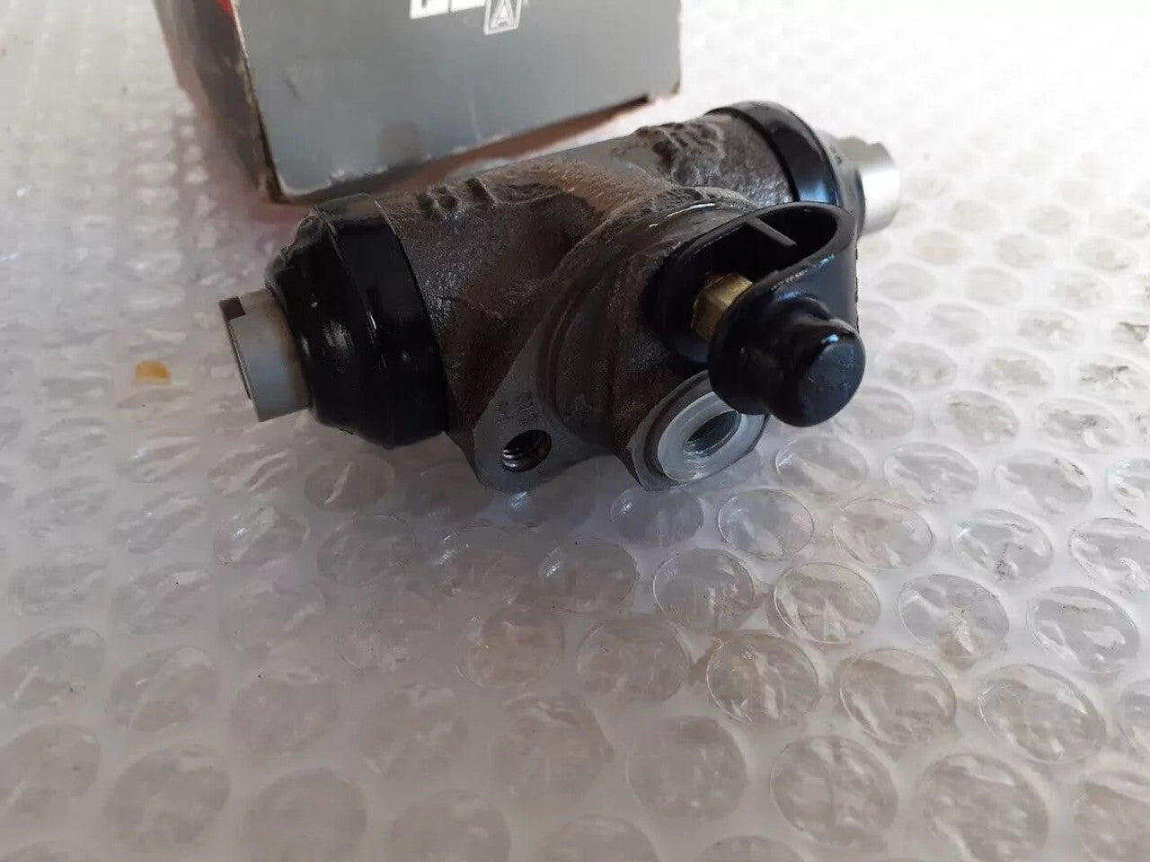 Brake Wheel Cylinder fits Fiat Duna Elba Uno Fiorino 5987896 Genuine View Rear