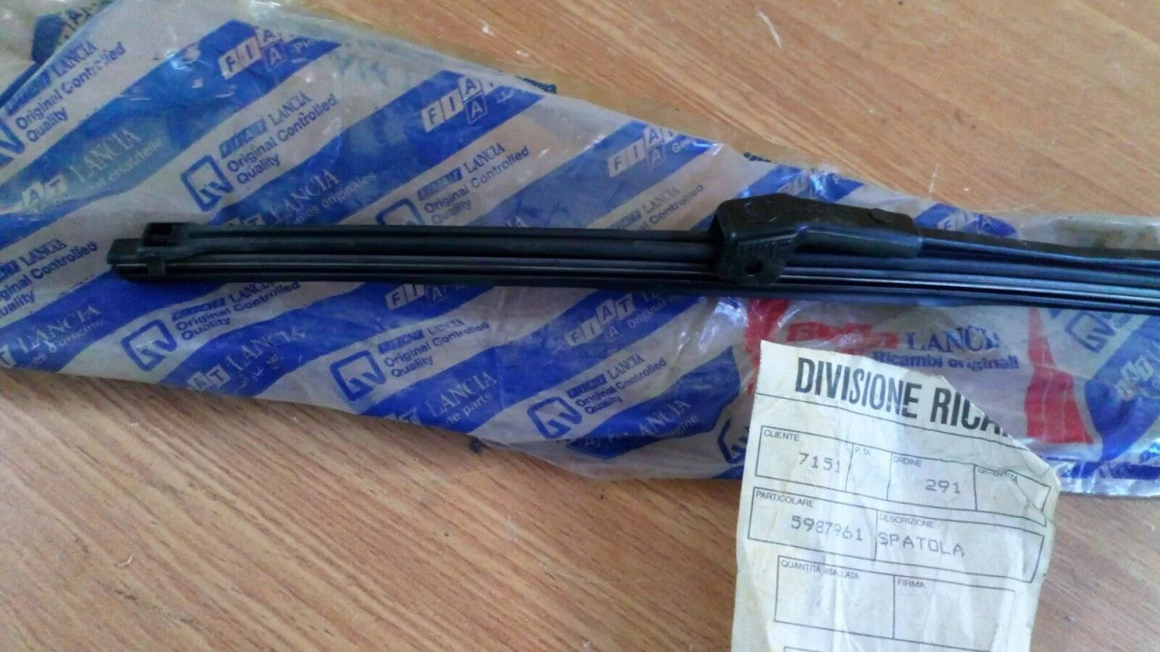 Headlight Wiper Arm fits Fiat Regata 5987961 Genuine View Rear