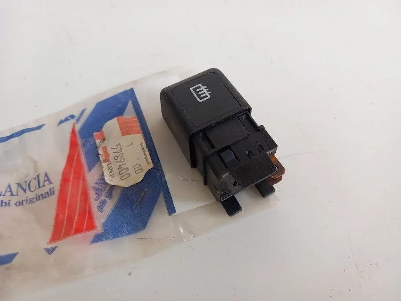 Switch Heated Window fits Fiat Regata 5989400 Genuine View Front