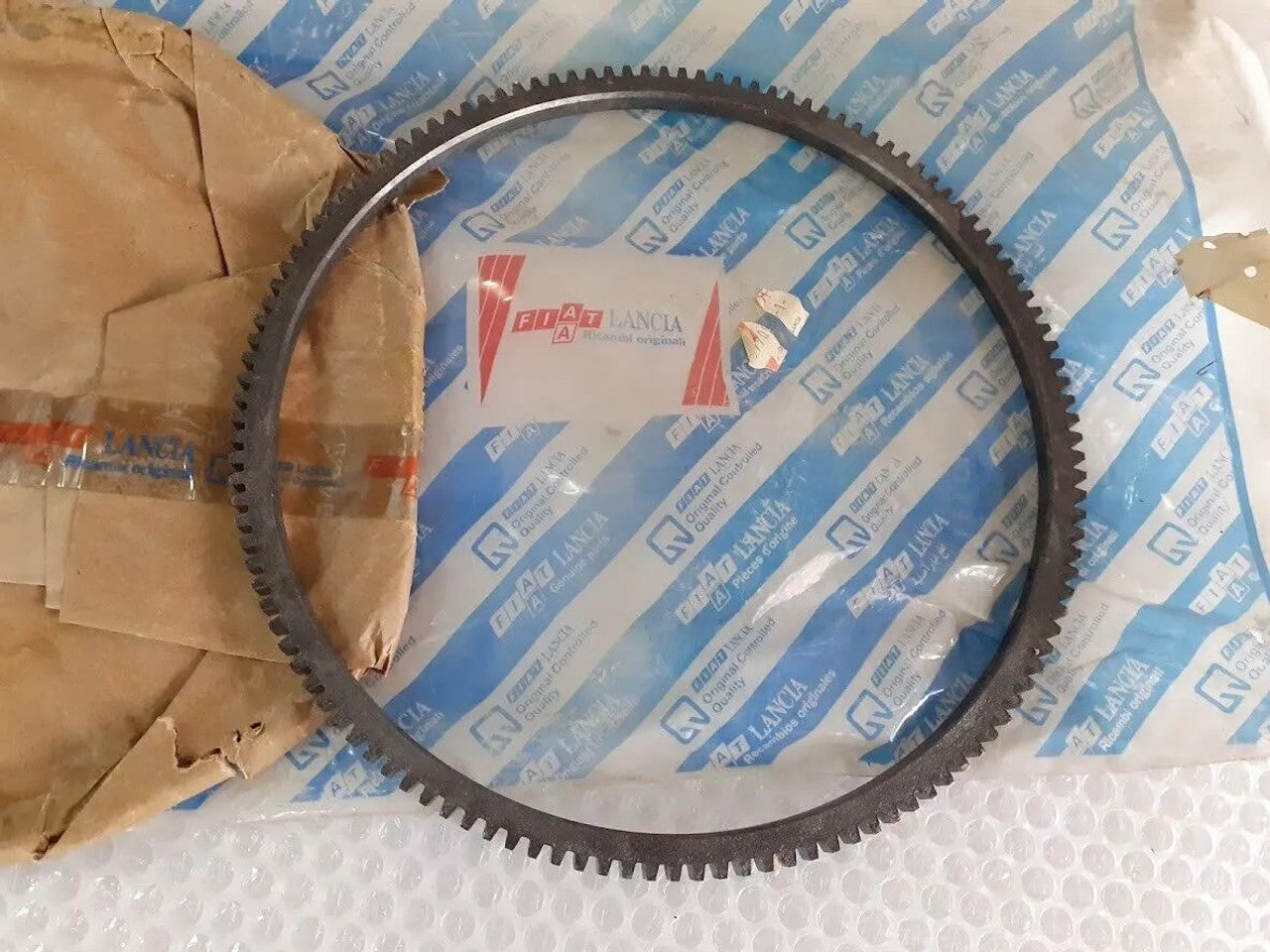Flywheel Ring Gear fits Fiat Lancia 5990588 Genuine View Front