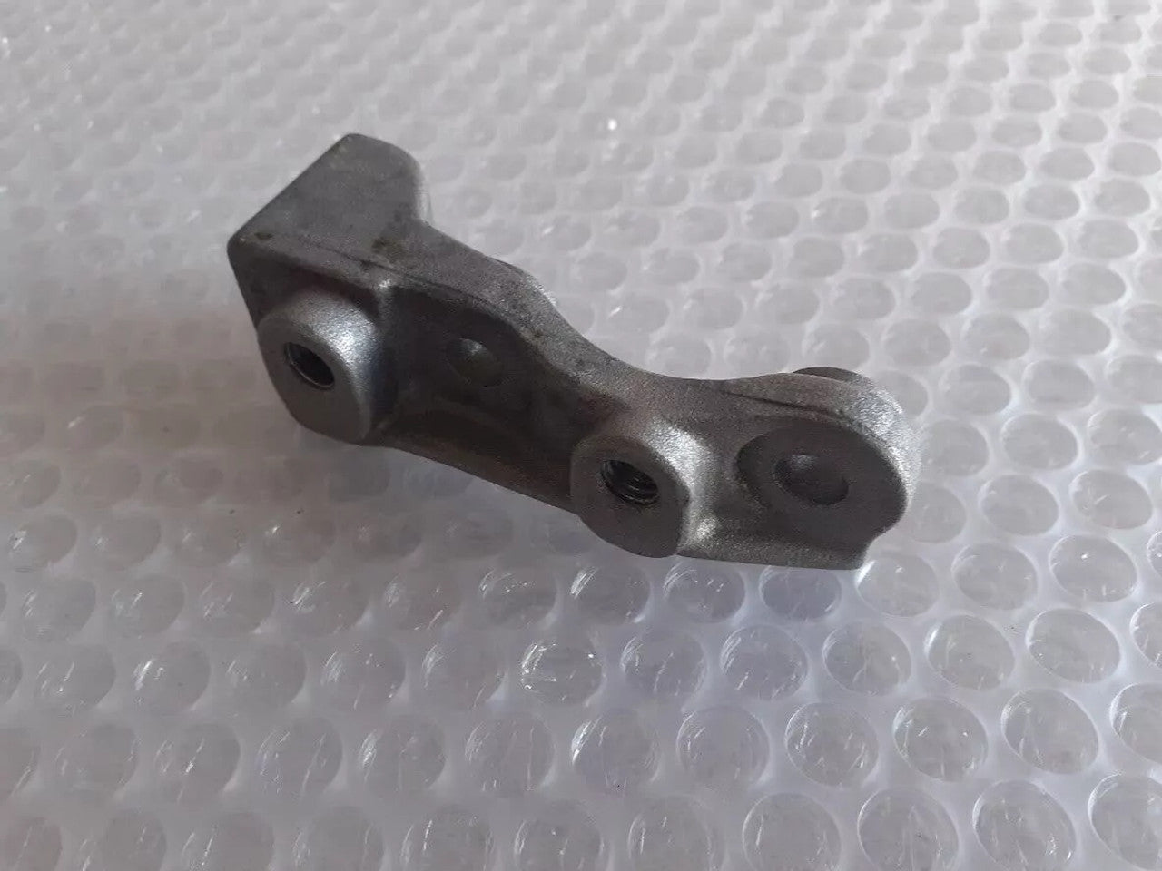 Cylinder Head Alternator Bracket fits Fiat Lancia Delta Evolution Integrale 5990994 View Right