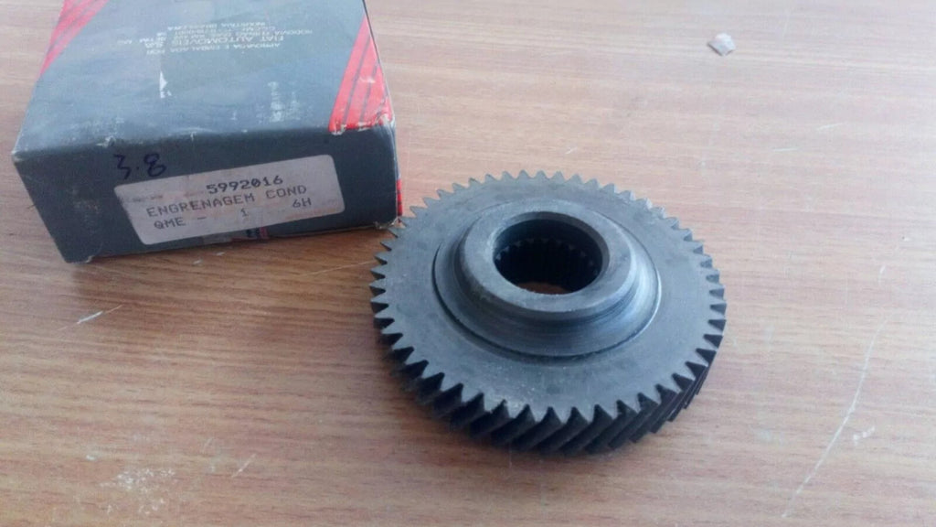 Transmission Gear 5th fits Fiat Uno Elba Duna Lancia Delta 5992016 Genuine View Right