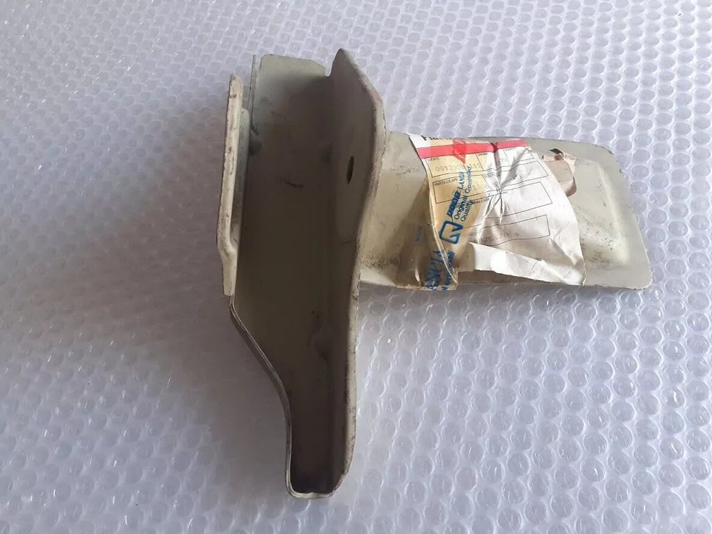 Bodyshell Support Bracket fits Alfa Romeo 33 60501156 Genuine View Rear