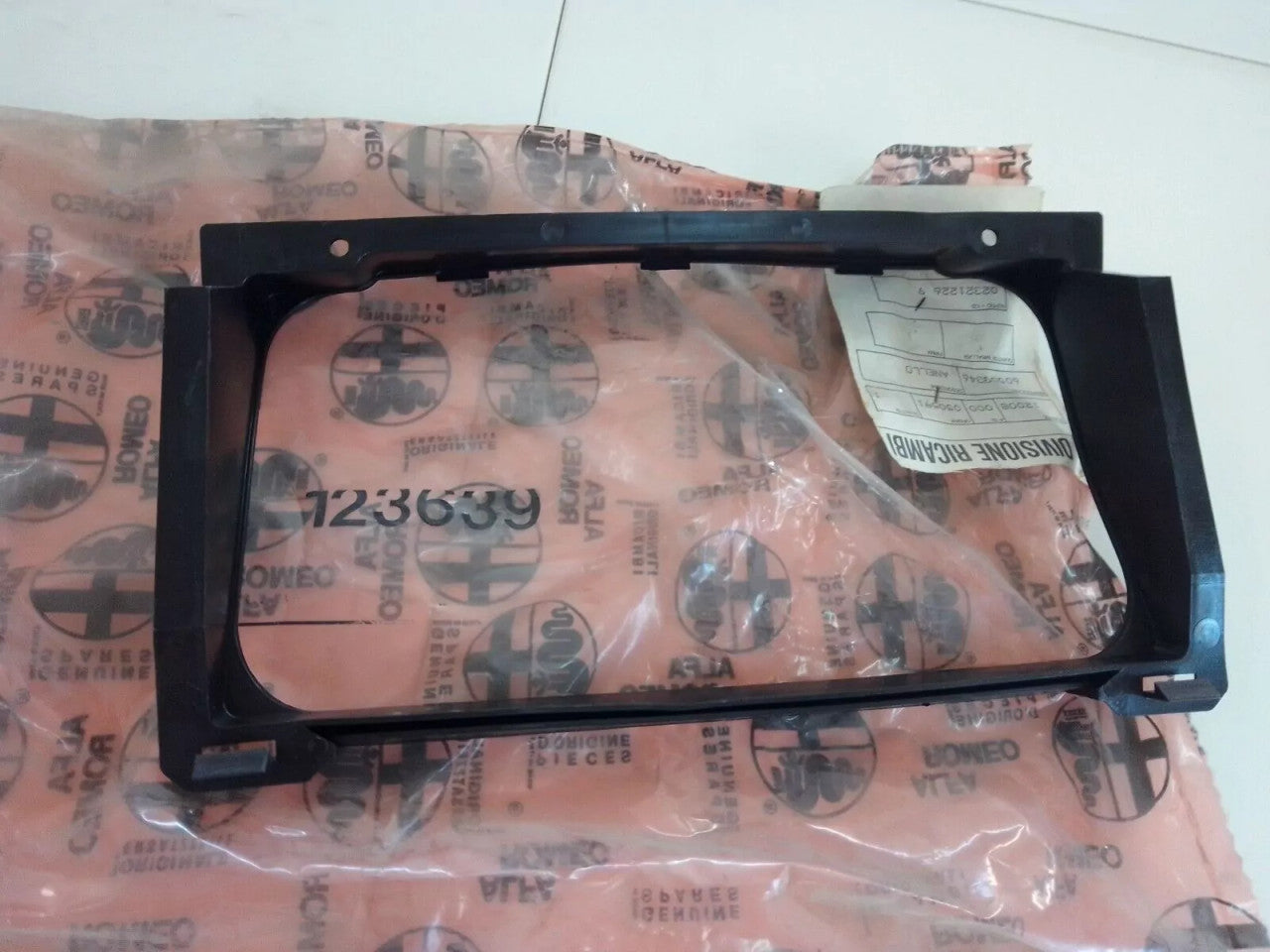 Interior Trim fits Alfa Romeo 33 123639 60503346 Genuine View Rear