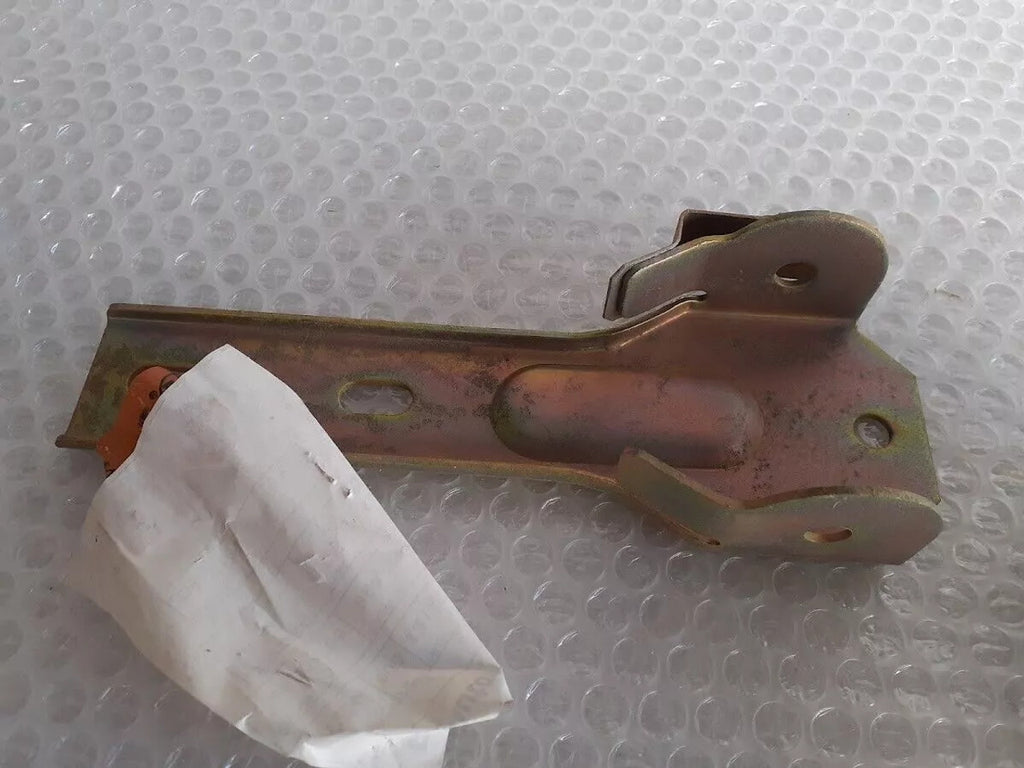 Front Bumper Bracket Right fits Alfa Romeo 33 60504255 Genuine View Rear