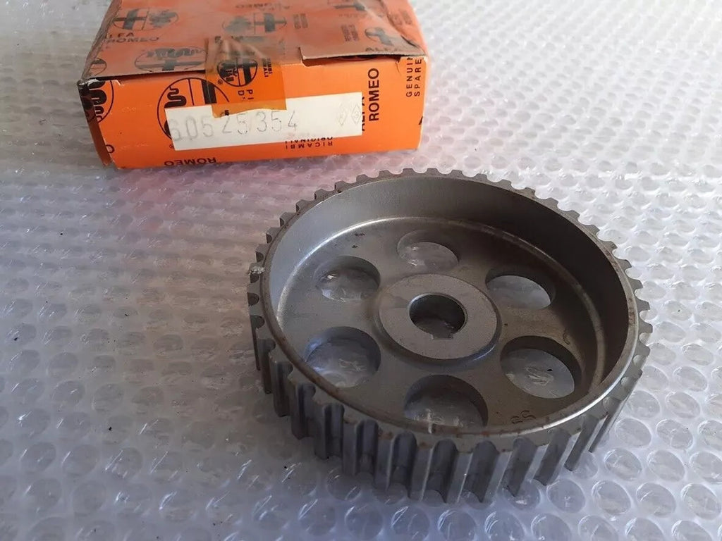 Camshaft Pulley Sprocket Exhaust Left fits Alfa Romeo 33 145 146 60525354 View Right