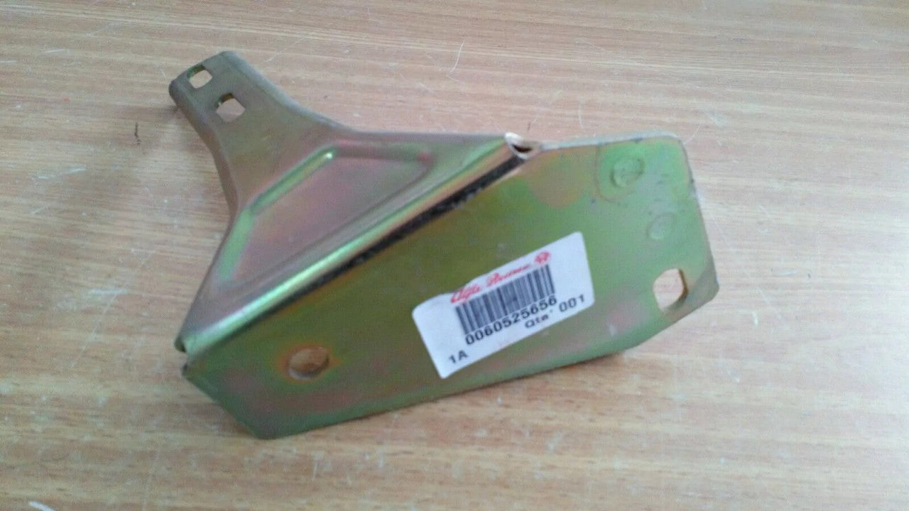 Rear Bumper Bracket Left fits Alfa Romeo 33 60525656 Genuine View Front