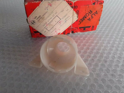 Wipers Tank Connector fits Alfa Romeo 75 Spider 60526223 Genuine View Rear