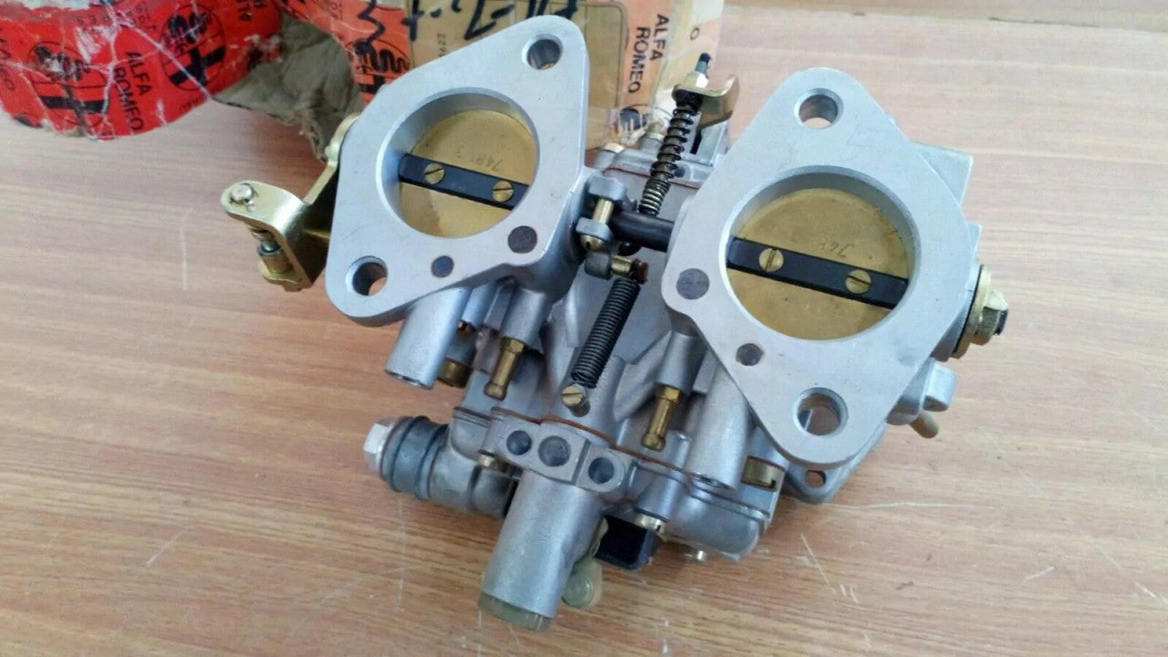 Carburetor fits Alfa Romeo 75 60534665 Genuine View Close Up Front