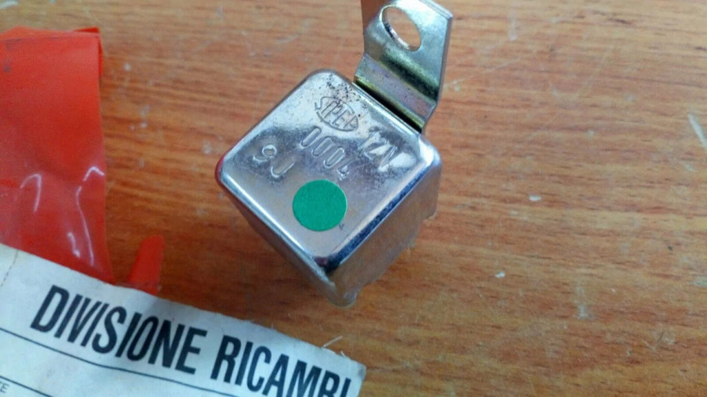 Relay fits Alfa Romeo 33 75 145 146 60556644 Genuine View Rear