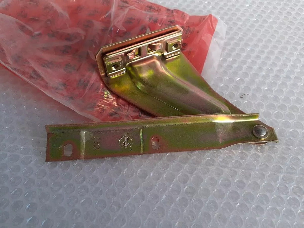 Hood Hinge Left Bonnet fits Alfa Romeo 145 146 60568287 Genuine View Rear