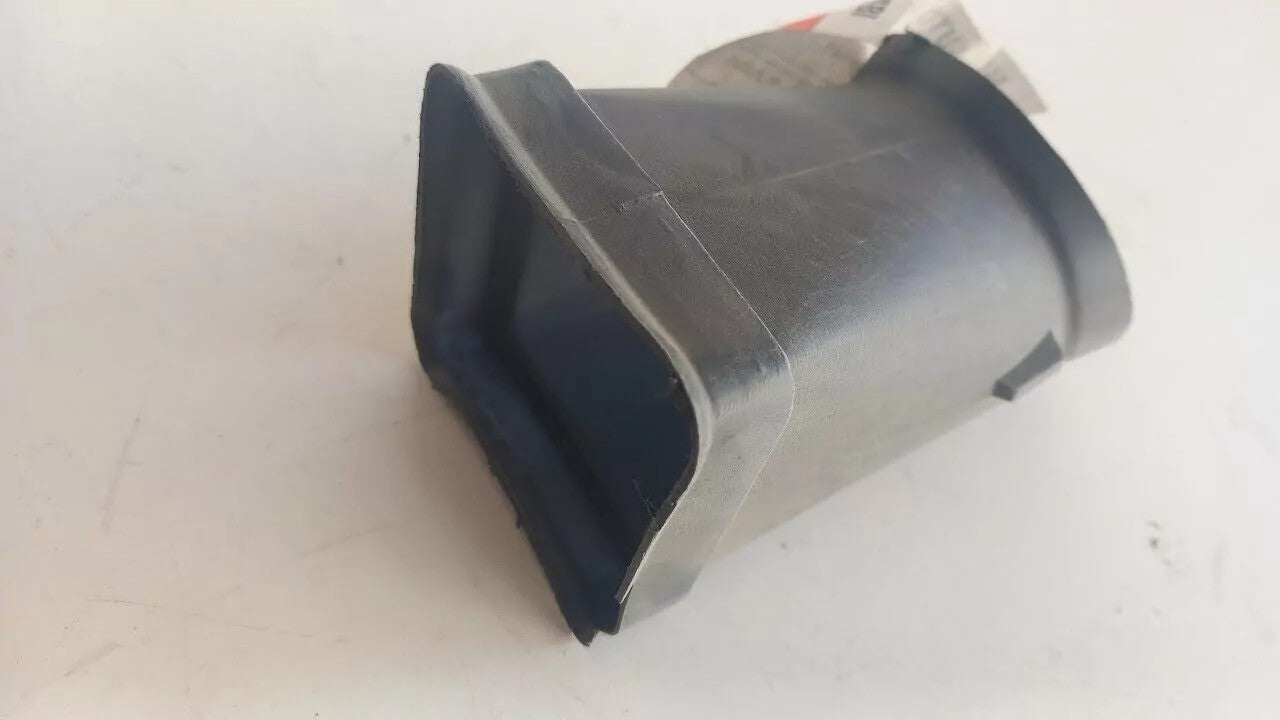 Air Vent Tube fits Alfa Romeo 33 60569827 Genuine View Front