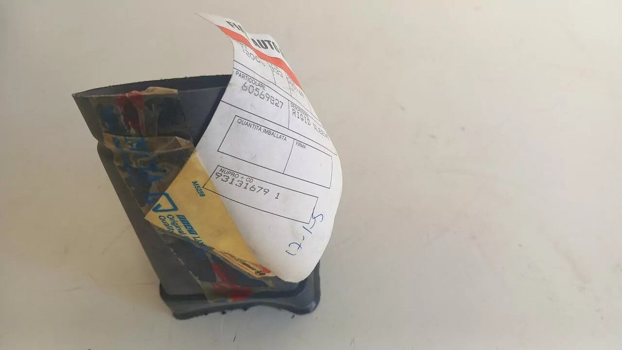 Air Vent Tube fits Alfa Romeo 33 60569827 Genuine View Right