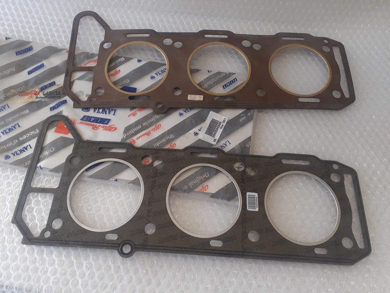 2x Cylinder Head Gasket fits Lancia Thema Alfa Romeo 75 164 RZ SZ V6 60569896 Genuine View Rear
