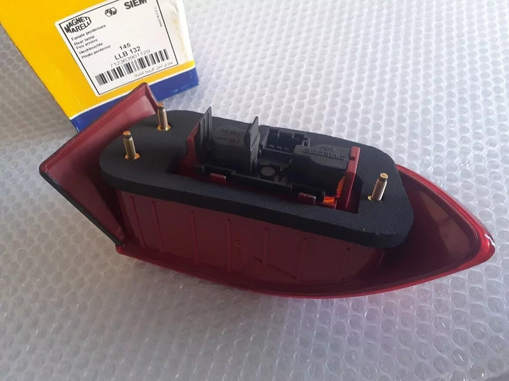 Tail Light Left Rear fits Alfa Romeo 145 60579852 View Left