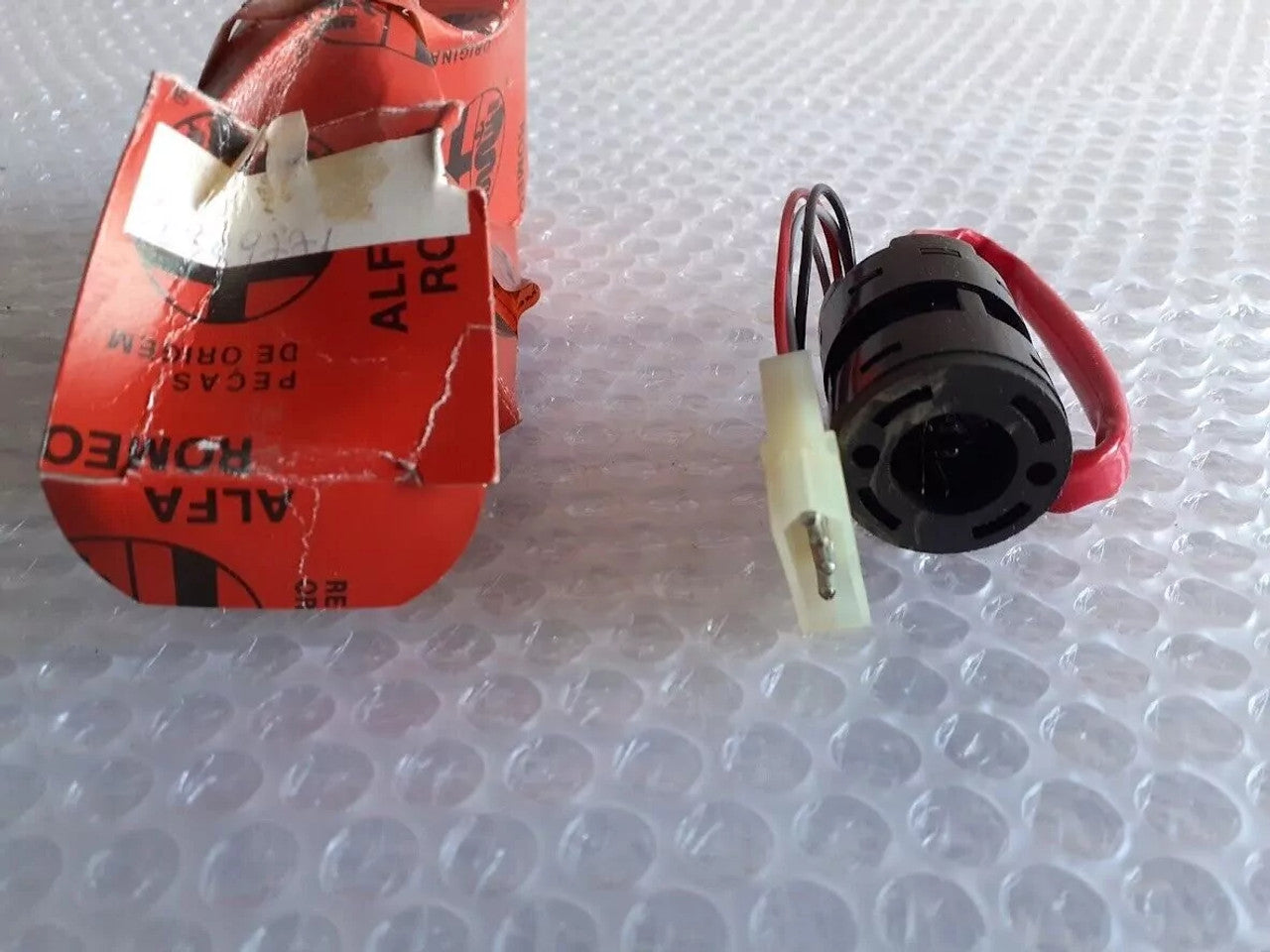 HVAC Temperature Sensor fits Alfa Romeo 164 60589771 Genuine View Right